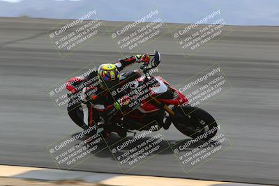 media/Apr-09-2022-SoCal Trackdays (Sat) [[c9e19a26ab]]/Bowl (120pm)/